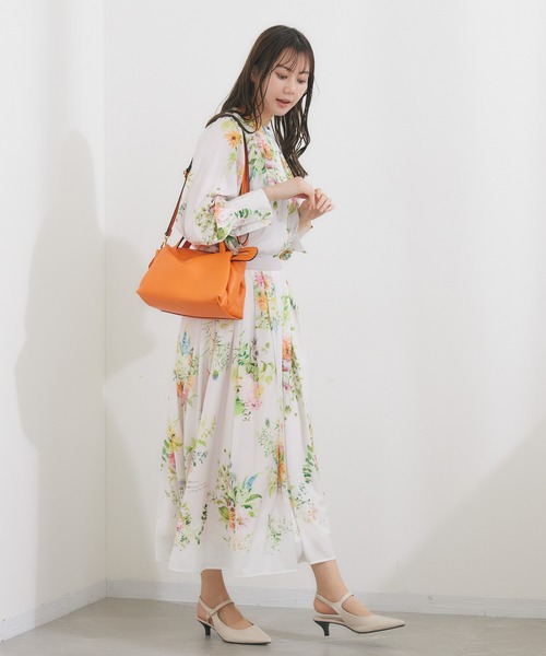 KATHARINE ROSS（キャサリンロス）の「【KATHARINE ROSS】KATHARINE ROSS×ex. flower shop＆laboratoryコラボレーションプリントブラウス（シャツ/ブラウス・レディース・アイボリー/ブルー・MEDIUM）」の7枚目の写真