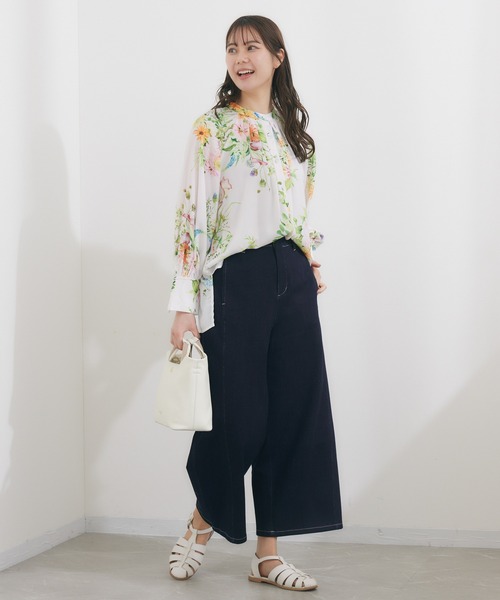 KATHARINE ROSS（キャサリンロス）の「【KATHARINE ROSS】KATHARINE ROSS×ex. flower shop＆laboratoryコラボレーションプリントブラウス（シャツ/ブラウス・レディース・アイボリー/ブルー・MEDIUM）」の6枚目の写真