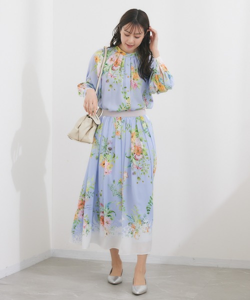 KATHARINE ROSS（キャサリンロス）の「【KATHARINE ROSS】KATHARINE ROSS×ex. flower shop＆laboratoryコラボレーションプリントブラウス（シャツ/ブラウス・レディース・アイボリー/ブルー・MEDIUM）」の22枚目の写真