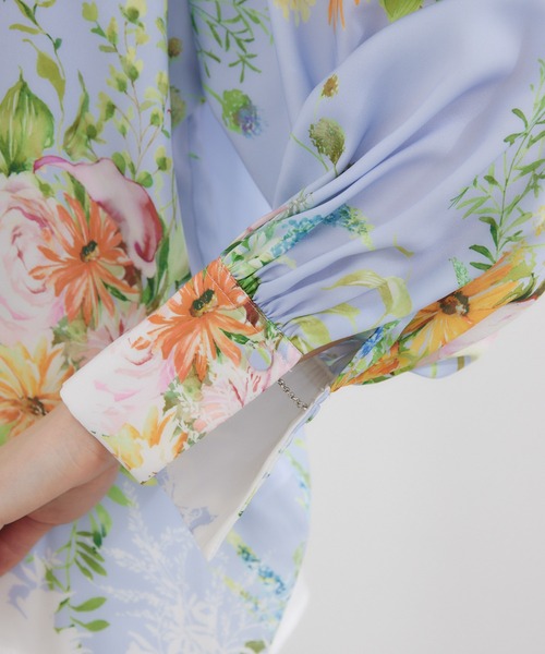 KATHARINE ROSS（キャサリンロス）の「【KATHARINE ROSS】KATHARINE ROSS×ex. flower shop＆laboratoryコラボレーションプリントブラウス（シャツ/ブラウス・レディース・アイボリー/ブルー・MEDIUM）」の17枚目の写真