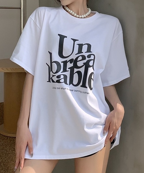 Bifrost(ビフレスト)の「ビッグロゴプリントオーバーサイズTシャツ(Tシャツ/カットソー・レディース・モカ/ホワイト/レッド/ブラック・FREE)」の2枚目の写真