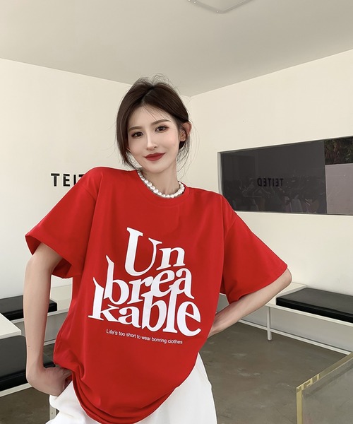 Bifrost(ビフレスト)の「ビッグロゴプリントオーバーサイズTシャツ(Tシャツ/カットソー・レディース・モカ/ホワイト/レッド/ブラック・FREE)」の17枚目の写真