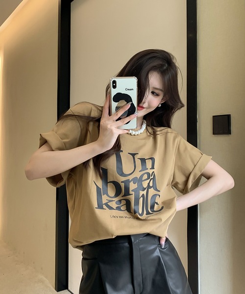 Bifrost(ビフレスト)の「ビッグロゴプリントオーバーサイズTシャツ(Tシャツ/カットソー・レディース・モカ/ホワイト/レッド/ブラック・FREE)」の20枚目の写真