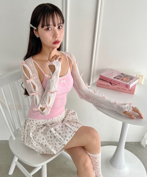 Loueme(ルエム)の「メニーリボンボレロアームカバー(アームカバー・レディース・ホワイト/ピンク/ブラック/ブルー・FREE)」の16枚目の写真