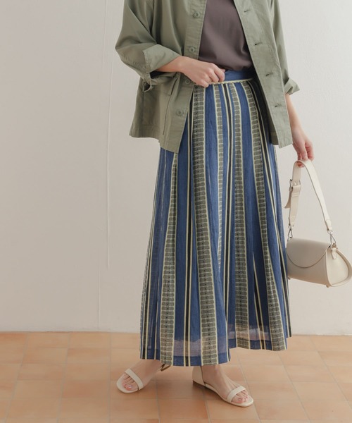 URBAN RESEARCH DOORS(アーバンリサーチドアーズ)の「コットンリネン変わり柄スカート(スカート・レディース・グリーン系その他/ブルー系その他・MEDIUM)」の19枚目の写真