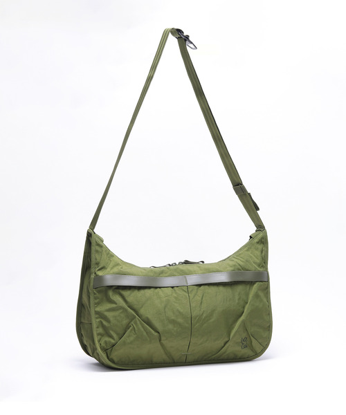 CHROME（クローム）の「［ CHROME / クローム ］YOYOGI 14L MESSENGER / ヨヨギ 14L メッセンジャー 耐水 14L ショルダーバッグ（ショルダーバッグ・レディース・ブラック/グレー/レッド系その他/ベージュ/シルバー/ピンク系その他/モスグリーン・FREE）」の22枚目の写真