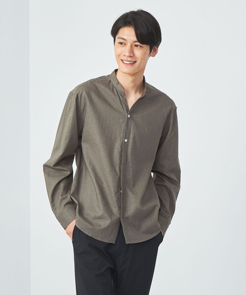 green label relaxing（グリーンレーベルリラクシング）の「【WEB限定】JUSTFIT コットン麻 比翼 バンドカラー シャツ（シャツ/ブラウス・メンズ・ホワイト/ネイビー/モカ・S/M/L/XL）」の4枚目の写真