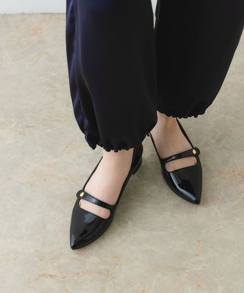 RODE SKO（ロデスコ）の「ポインテッドストラップパンプス（パンプス・レディース・ブラック/ライトブルー/アイボリー・36/38/37）」の17枚目の写真