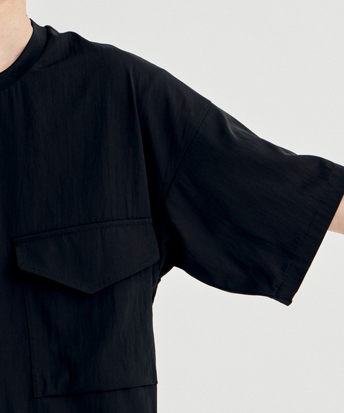 UJOH（ウジョー）の「【UJOH HOMME / ウジョーオム】Big Pocket T/ビッグポケットTシャツ（Tシャツ/カットソー・メンズ・ブラック/ダークグリーン・2/3）」の9枚目の写真