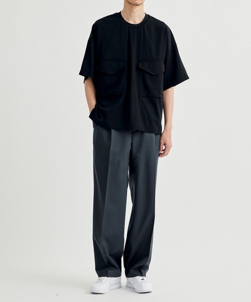 UJOH（ウジョー）の「【UJOH HOMME / ウジョーオム】Big Pocket T/ビッグポケットTシャツ（Tシャツ/カットソー・メンズ・ブラック/ダークグリーン・2/3）」の3枚目の写真