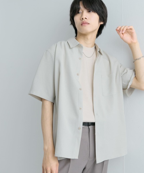 SENSE OF PLACE by URBAN RESEARCH（センスオブプレイスバイアーバンリサーチ）の「『ユニセックス』『UR TECH DRYLUXE』リネンライクシャツ(5分袖)（シャツ/ブラウス・メンズ・ネイビー/チャコールグレー/ライトベージュ/ライトブルー/ブラウン/オレンジ・SMALL/MEDIUM/LARGE）」の15枚目の写真