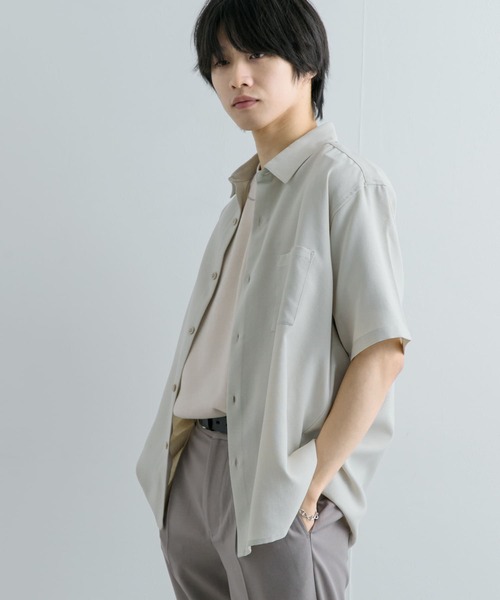 SENSE OF PLACE by URBAN RESEARCH（センスオブプレイスバイアーバンリサーチ）の「『ユニセックス』『UR TECH DRYLUXE』リネンライクシャツ(5分袖)（シャツ/ブラウス・メンズ・ネイビー/チャコールグレー/ライトベージュ/ライトブルー/ブラウン/オレンジ・SMALL/MEDIUM/LARGE）」の17枚目の写真