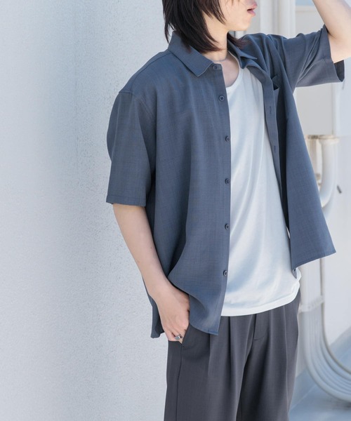 SENSE OF PLACE by URBAN RESEARCH（センスオブプレイスバイアーバンリサーチ）の「『ユニセックス』『UR TECH DRYLUXE』リネンライクシャツ(5分袖)（シャツ/ブラウス・メンズ・ネイビー/チャコールグレー/ライトベージュ/ライトブルー/ブラウン/オレンジ・SMALL/MEDIUM/LARGE）」の22枚目の写真