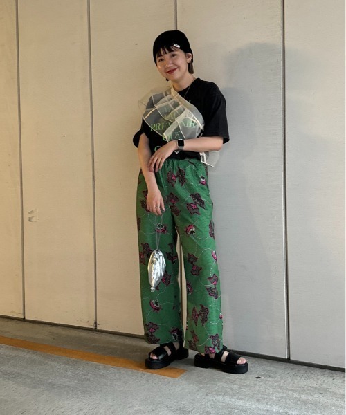 RODEO CROWNS WIDE BOWL(ロデオクラウンズワイドボウル)の「MULTI WAYシアーキャミソール×タンクSET(キャミソール・レディース・ライトグリーン/ブラック/オフホワイト・FREE)」の10枚目の写真