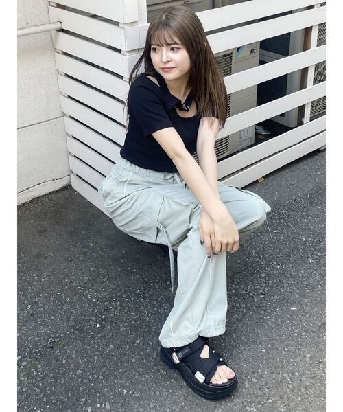 MURUA（ムルーア）の「フロントホックレイヤードテレコトップス（Tシャツ/カットソー・レディース・グレー/ピンク/ホワイト/ブラック・FREE）」の11枚目の写真