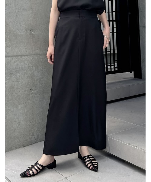 Re:EDIT（リエディ）の「[2024 SUMMER COLLECTION][低身長サイズ有]リネンライクスリットナロースカート（スカート・レディース・レッド系その他/ベージュ/ブラウン/カーキ/ブラック・MEDIUM/LARGE/SHORT）」の2枚目の写真