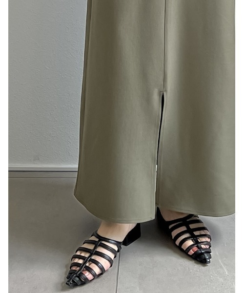 Re:EDIT（リエディ）の「[2024 SUMMER COLLECTION][低身長サイズ有]リネンライクスリットナロースカート（スカート・レディース・レッド系その他/ベージュ/ブラウン/カーキ/ブラック・MEDIUM/LARGE/SHORT）」の14枚目の写真