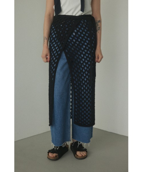BLACK BY MOUSSY(ブラックバイマウジー)の「hole knit skirt(ホールニットスカート)(スカート・レディース・ホワイト/ブラック・FREE)」の8枚目の写真