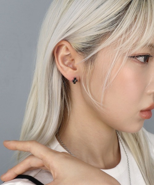 4INT.(フォイント)の「ユニーク ストーン ポイントピアス / silver925ポスト (金属アレルギー対応)(ピアス(両耳用)・メンズ・B/D/C/A・FREE)」の10枚目の写真