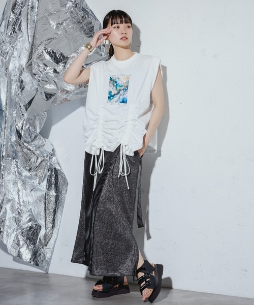 Ezick ANNONIM(エジックアノニム)の「Glossy satin グリッターコンビスカート(スカート・レディース・ブラック/シルバー・FREE)」の10枚目の写真