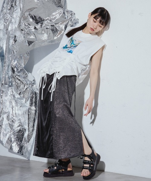 Ezick ANNONIM(エジックアノニム)の「Glossy satin グリッターコンビスカート(スカート・レディース・ブラック/シルバー・FREE)」の12枚目の写真