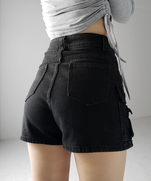 me+em select（ミームセレクト）の「【 ３size ／ ２color 】ダブルポケットヴィンテージカーゴデニムミニスカパン ／ double pocket vintage cargo denim  mini skirt pants（デニムスカート・レディース・ブルー/ブラック・LARGE/MEDIUM/SMALL）」の8枚目の写真