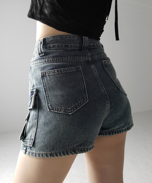 me+em select（ミームセレクト）の「【 ３size ／ ２color 】ダブルポケットヴィンテージカーゴデニムミニスカパン ／ double pocket vintage cargo denim  mini skirt pants（デニムスカート・レディース・ブルー/ブラック・LARGE/MEDIUM/SMALL）」の20枚目の写真