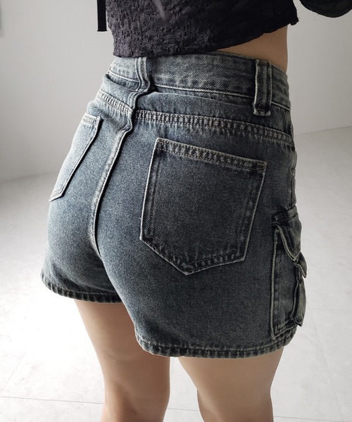 me+em select（ミームセレクト）の「【 ３size ／ ２color 】ダブルポケットヴィンテージカーゴデニムミニスカパン ／ double pocket vintage cargo denim  mini skirt pants（デニムスカート・レディース・ブルー/ブラック・LARGE/MEDIUM/SMALL）」の14枚目の写真