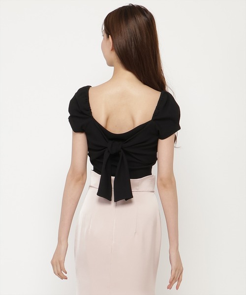 REDYAZEL(レディアゼル)の「【前後2WAY】ノットリボンカットトップス(Tシャツ/カットソー・レディース・ベージュ/ブラック/オフホワイト・FREE)」の20枚目の写真