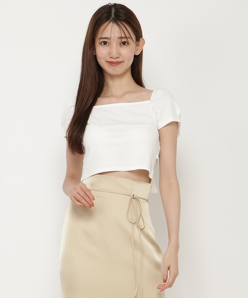 REDYAZEL(レディアゼル)の「【前後2WAY】ノットリボンカットトップス(Tシャツ/カットソー・レディース・ベージュ/ブラック/オフホワイト・FREE)」の22枚目の写真