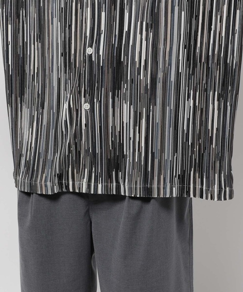 niko and...（ニコアンド）の「プリーツストライプシャツ（シャツ/ブラウス・メンズ・ネイビー/ブラウン・MEDIUM/LARGE）」の5枚目の写真