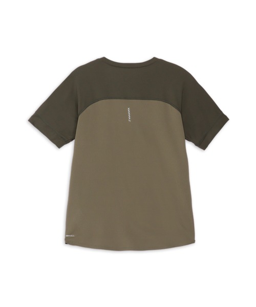 PUMA（プーマ）の「PUMA プーマ ユニセックス ランニング テック RF 半袖 Tシャツ（Tシャツ/カットソー・メンズ・パープル/カーキブラウン・X-SMALL/X-LARGE/SMALL/XX-LARGE/LARGE/MEDIUM）」の5枚目の写真