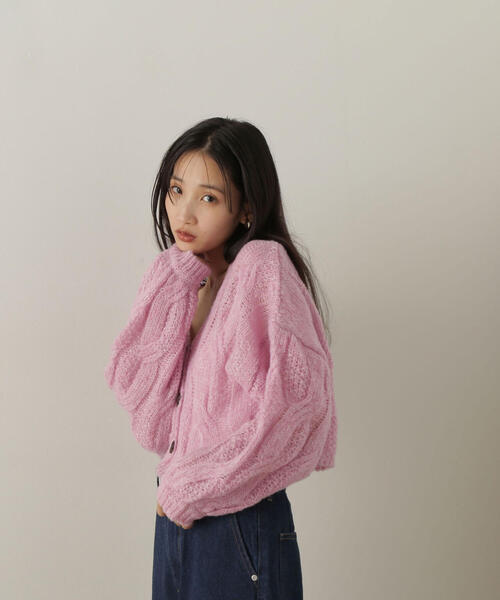 NATURAL BEAUTY BASIC（ナチュラルビューティーベーシック）の「◇クロップドケーブルニットカーディガン（カーディガン/ボレロ・レディース・ピンク/ベージュ/グレー・FREE）」の13枚目の写真