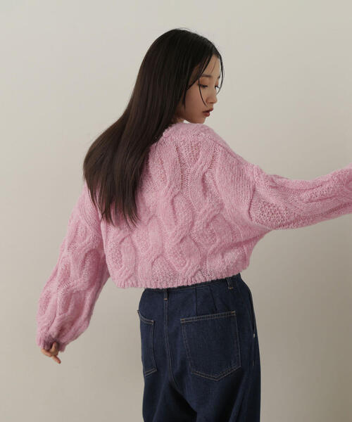 NATURAL BEAUTY BASIC（ナチュラルビューティーベーシック）の「◇クロップドケーブルニットカーディガン（カーディガン/ボレロ・レディース・ピンク/ベージュ/グレー・FREE）」の15枚目の写真