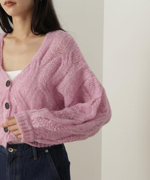 NATURAL BEAUTY BASIC（ナチュラルビューティーベーシック）の「◇クロップドケーブルニットカーディガン（カーディガン/ボレロ・レディース・ピンク/ベージュ/グレー・FREE）」の22枚目の写真