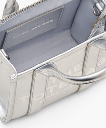 【MARC JACOBS】ザ クロスボディ ミニ トートバッグ シルバー THE METALLIC LEATHER CROSSBODY MINI TOTE BAG/ザ メタリック