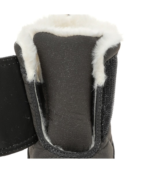 IFME（イフミー）の「KIDS｜ifme CALIN ビッグフラワーブーツ（ブーツ・キッズ・ブラック/グレー/ピンク・19.0cm/18.0cm/17.0cm/16.0cm/15.0cm）」の19枚目の写真