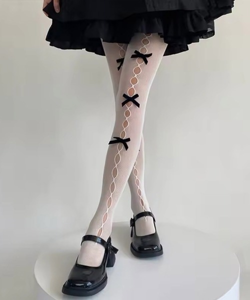 Port(ポート)の「【 Port / ポート 】 ロマンティック リボン デザイン タイツ_(タイツ/ストッキング・レディース・ブラック/ホワイト×ブラック/ホワイト・FREE)」の4枚目の写真