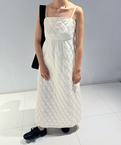 NE QUITTEZ PAS!(ヌキテパ)の「【ne Quittez pas / ヌキテパ】Quilting Cami Dress(ワンピース・レディース・ホワイト・SMALL)」の10枚目の写真
