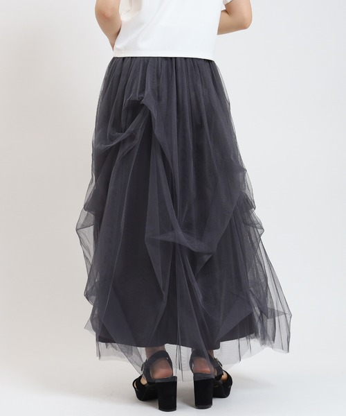 ASTORIA ODIER(アストリアオディール)の「タックボリュームチュールスカート(スカート・レディース・チャコールグレー/ブラック/アイボリー・MEDIUM)」の7枚目の写真