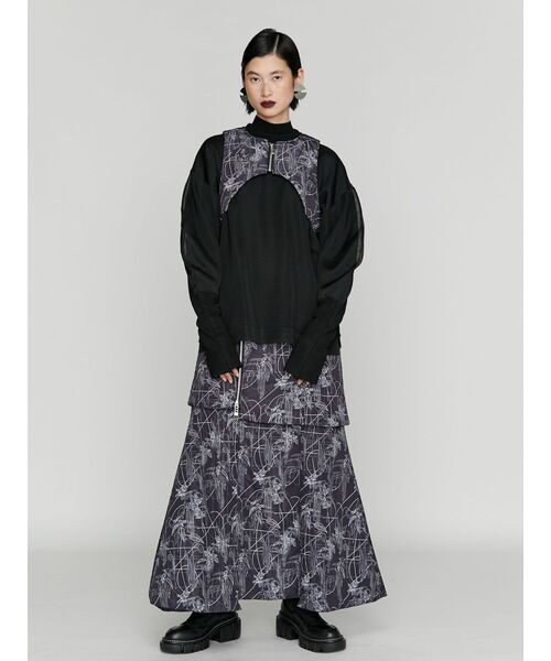 UN3D.(アンスリード)の「LINE FLOWER PADDED ZIP SK / ラインフラワーパデッドジップスカート(スカート・レディース・ブラック/ホワイト・36/38)」の8枚目の写真