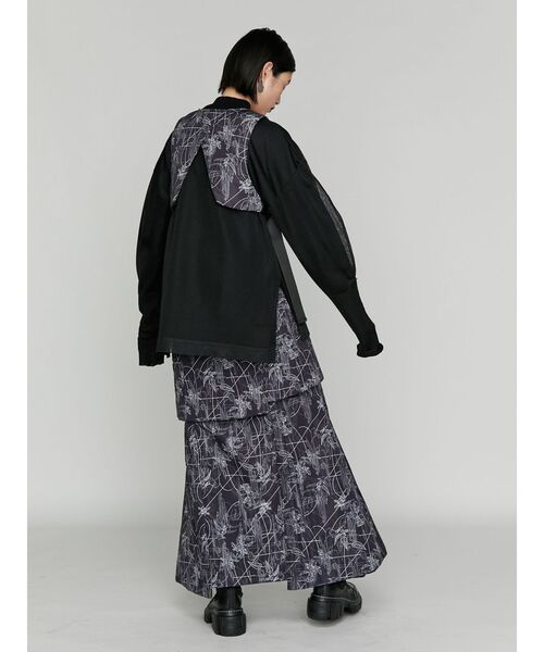 UN3D.(アンスリード)の「LINE FLOWER PADDED ZIP SK / ラインフラワーパデッドジップスカート(スカート・レディース・ブラック/ホワイト・36/38)」の12枚目の写真