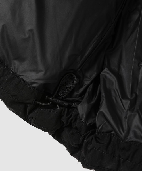 Acne Studios(アクネストゥディオズ)の「Outerwear(ダウンジャケット/コート・メンズ・ブラック・46/48)」の6枚目の写真