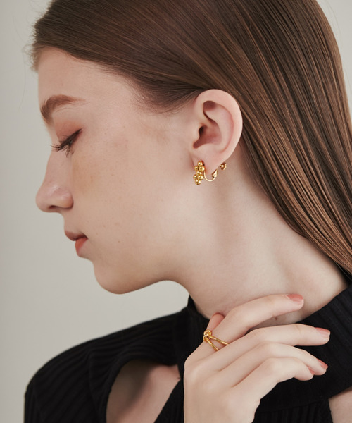 ciite' surgical stainless(シーテサージカルステンレス)の「【 金属アレルギー対応 】 モチーフイヤリング サージカルステンレス (両耳用)(イヤリング・レディース・ゴールド/シルバー・FREE)」の5枚目の写真