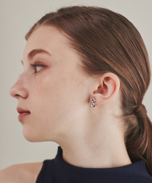 ciite' surgical stainless(シーテサージカルステンレス)の「【 金属アレルギー対応 】 モチーフイヤリング サージカルステンレス (両耳用)(イヤリング・レディース・ゴールド/シルバー・FREE)」の7枚目の写真