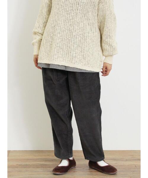 Samansa Mos2（サマンサ モスモス）の「【Lサイズ WEB限定】コーデュロイテーパードパンツ（その他パンツ・レディース・ベージュ/チャコールグレー/カーキ/オレンジ・L/M）」の2枚目の写真