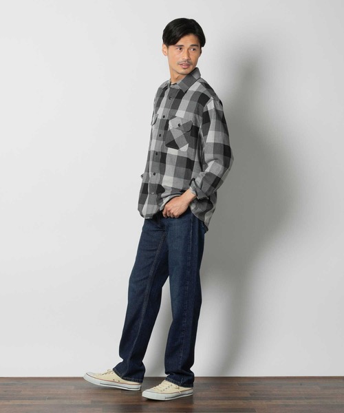 Levi's(リーバイス)の「Levi's(リーバイス)【メンズ】「WARM」「505」デニムパンツレギュラーストレート(デニムパンツ・メンズ・ダークインディゴブルー・32inch/29inch/30inch/31inch/33inch/34inch/36inch/28inch)」の4枚目の写真