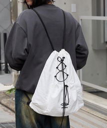 UMBRO(�A���u��)��UMBRO/�A���u�� �ʒ� ���S�h�J �i�C���� �h���[�R�[�h �i�b�v�T�b�N(�o�b�N�p�b�N/�����b�N)