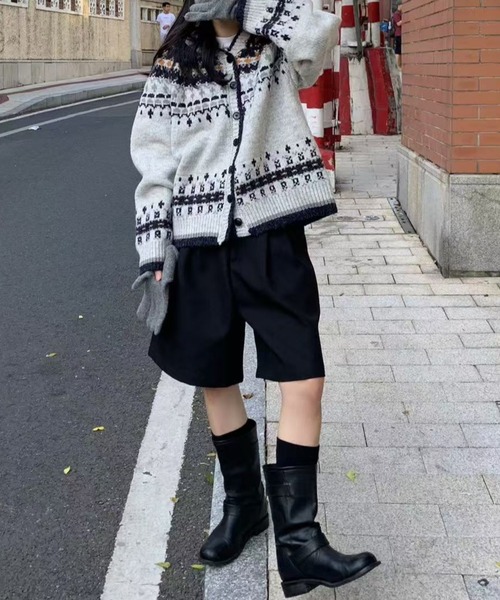 CREARE -LINO-(クレアーレリノ)の「〈レディース商品〉ノルディック柄ニットカーディガン(カーディガン/ボレロ・レディース・アイボリー/グレー・FREE)」の5枚目の写真