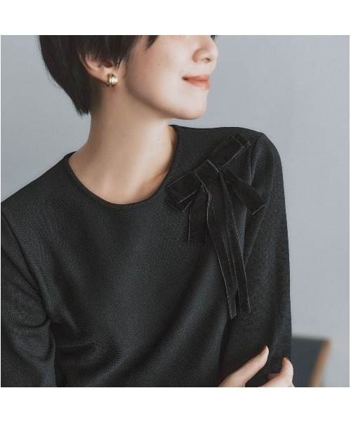 IEDIT(イディット)の「IEDIT 福田麻琴さんコラボ ノーブルに彩るベロアリボンブローチ〈ブラック〉(ブローチ/コサージュ・レディース・ブラック・ONE SIZE)」の7枚目の写真